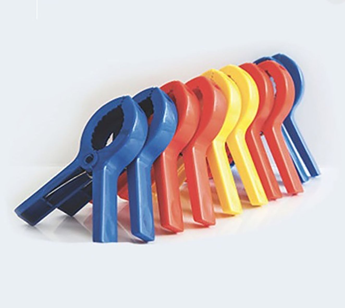 Pegs